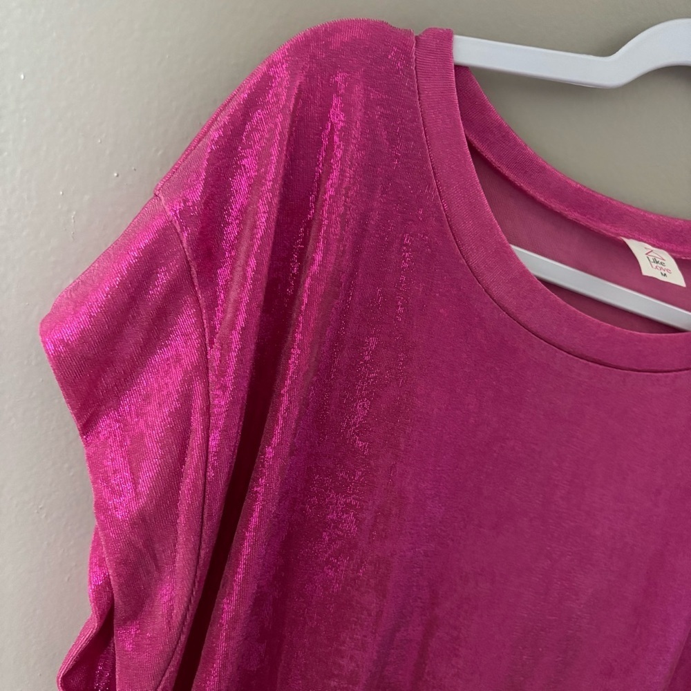 Like Love boutique top - Picture 2 of 6